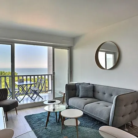 Les Terrasses Du Parc Cordier Apartment *